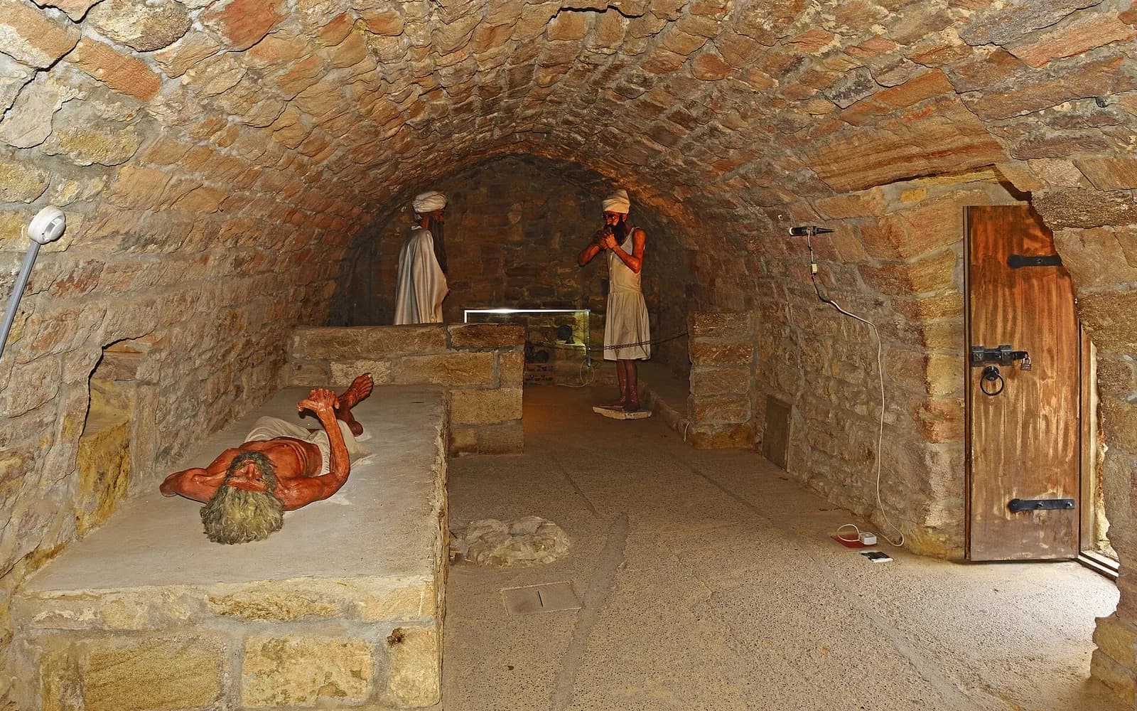 Historical display inside an Ateshgah Fire Temple chamber